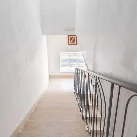 Mare Monti Con Terrazza Apartment *